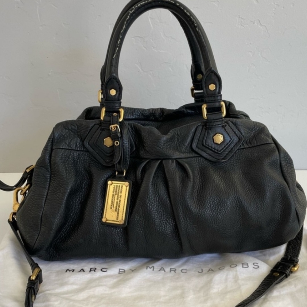 Marc Jacobs black leather , great condition